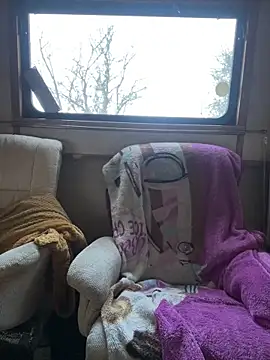 ladyboatlady online show from March 2026 06:52:02 AM