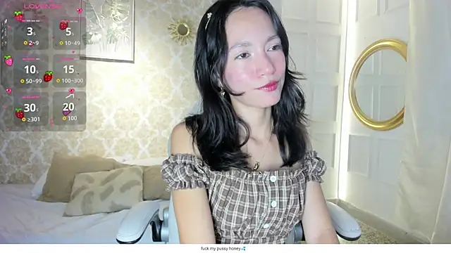 LilyThea online show from May 2026 09:55:01 PM