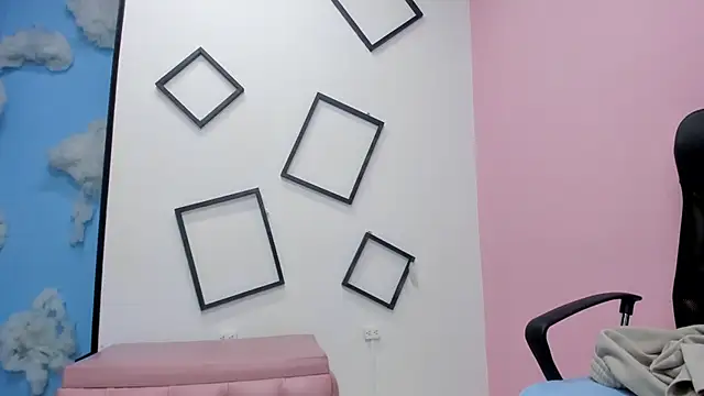 Snapshot of paula_miler1 chatting on October 2025 02:35:02 PM paula miler1 online show from October 2025 02:35:02 PM