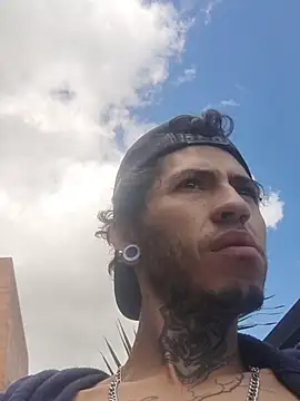 Tattoboy19cm online show from November 2025 04:06:02 PM