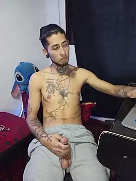 Tattoboy19cm online show from May 2026 02:19:01 AM