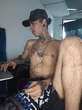 Tattoboy19cm online show from May 2026 01:19:01 PM