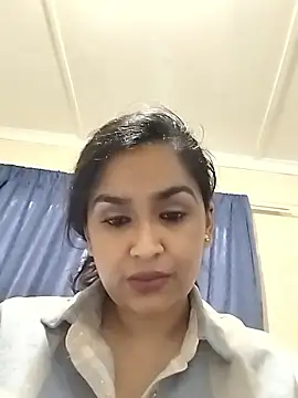 cute indianxo online show from January 2026 02:41:01 PM