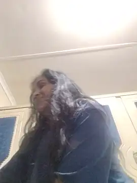 cute indianxo online show from May 2026 06:07:02 PM