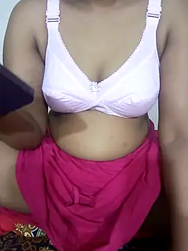 Snapshot of tissa12 chatting on September 2025 05:12:02 PM tissa12 online show from September 2025 05:12:02 PM