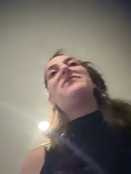 MrsSizzle online show from October 2025 08:15:02 AM