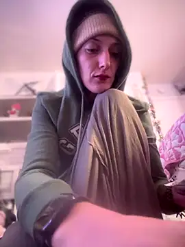 MrsSizzle online show from November 2025 12:16:01 PM