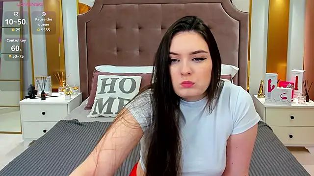 Snapshot of _Shy_Jenny_ chatting on October 2025 01:00:02 AM Shy Jenny online show from October 2025 01:00:02 AM