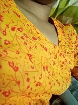 Snapshot of Black_Moon15 chatting on January 2026 10:13:02 PM Black Moon15 online show from January 2026 10:13:02 PM