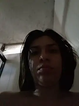 AmaiaSalvatore online show from April 2026 09:09:02 PM