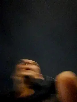 Snapshot of ARTANIS20 chatting on November 2025 09:17:02 PM ARTANIS20 online show from November 2025 09:17:02 PM