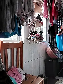 dyjaA online show from September 2025 12:07:01 PM