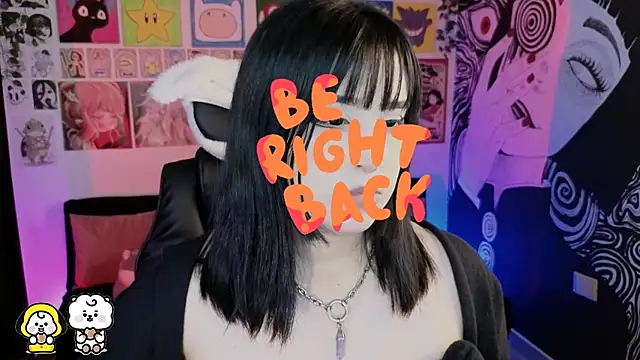 Yuhwan  online show from October 2025 10:54:02 PM