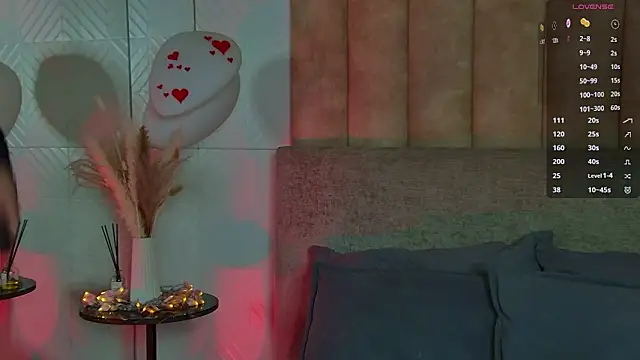 LollaSpencer online show from February 2026 04:47:02 PM