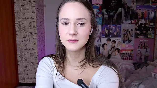 LucyRose3 online show from December 2025 01:21:02 AM