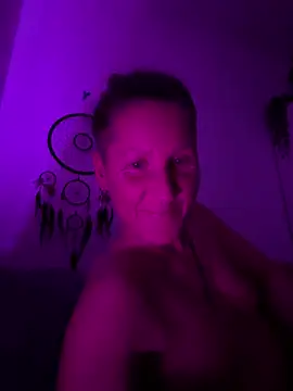 Snapshot of SwingWingWomanSweden chatting on February 2026 09:57:02 PM SwingWingWomanSweden online show from February 2026 09:57:02 PM