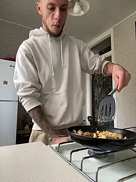 PUER4IK online show from October 2025 09:10:01 AM