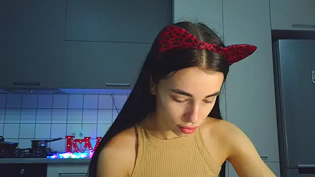 EvaMelnik online show from October 2025 03:58:02 PM