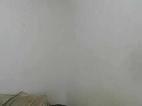 snackontime18 online show from May 2026 11:34:04 PM