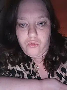 Feuchtekitty92xh online show from October 2025 09:45:01 PM