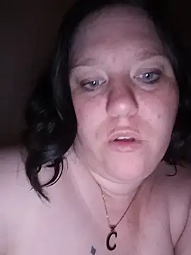 Feuchtekitty92xh online show from October 2025 07:52:01 PM