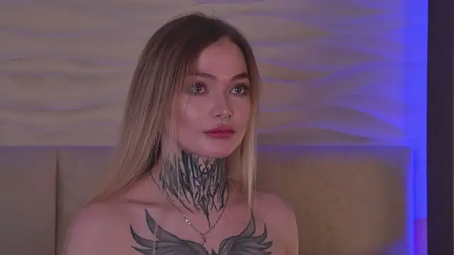 AriWild online show from January 2026 04:28:01 AM