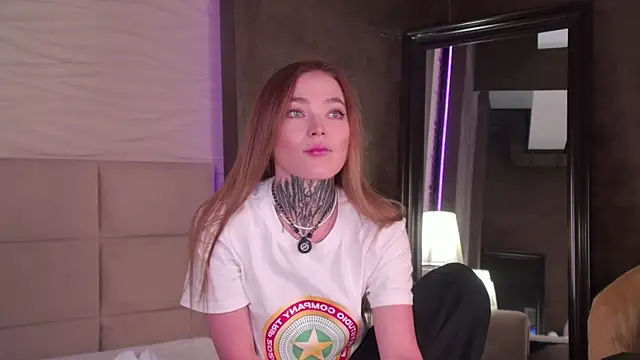 AriWild online show from March 2026 05:13:01 AM