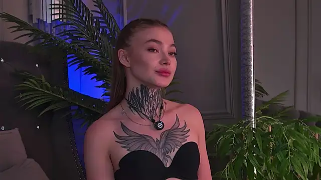 AriWild online show from May 2026 05:47:01 AM
