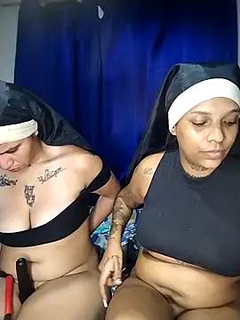 Snapshot of Vale_Nikol21 chatting on September 2025 01:27:01 AM Vale Nikol21 online show from September 2025 01:27:01 AM