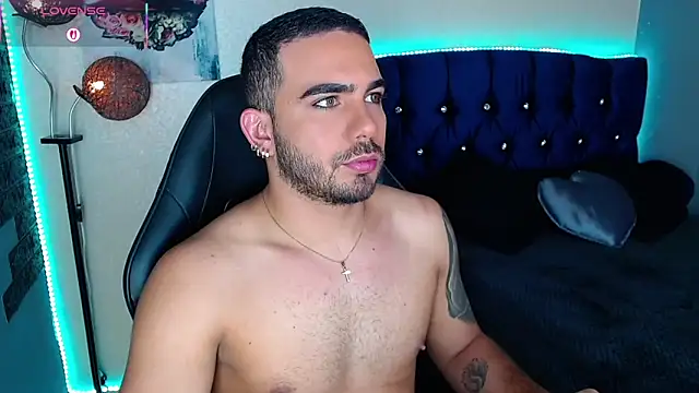adamhairy online show from May 2026 07:42:02 PM