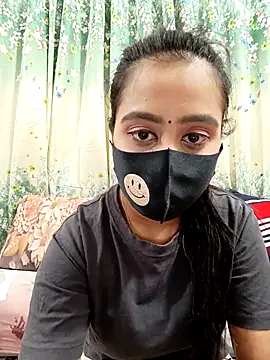 Snapshot of Prova-2 chatting on November 2025 06:29:02 PM Prova-2 online show from November 2025 06:29:02 PM