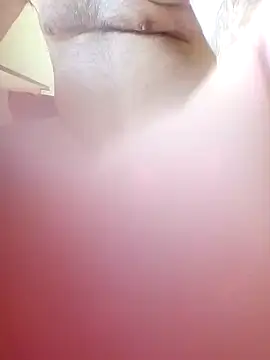 Snapshot of Nesch82 chatting on February 2026 08:33:01 AM Nesch82 online show from February 2026 08:33:01 AM