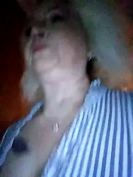 SquirtMilf00 online show from March 2025 01:20:02 AM