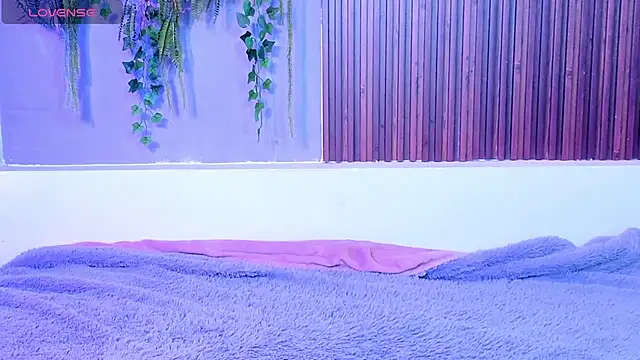 Snapshot of Dakotaferreti chatting on October 2025 08:50:01 PM Dakotaferreti online show from October 2025 08:50:01 PM