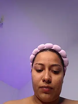 Snapshot of Nicoll_31 chatting on November 2025 11:41:01 PM Nicoll 31 online show from November 2025 11:41:01 PM