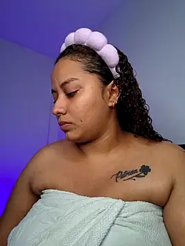 Snapshot of Nicoll_31 chatting on December 2025 12:08:01 AM Nicoll 31 online show from December 2025 12:08:01 AM