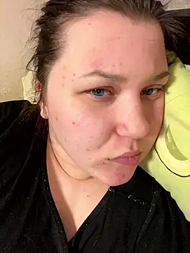 Snapshot of Kemeli008 chatting on January 2026 04:23:01 PM Kemeli008 online show from January 2026 04:23:01 PM