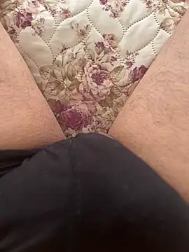 KAZANOVAA online show from April 2026 01:19:01 PM