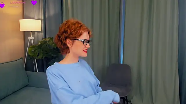 Snapshot of EdlinGathright chatting on September 2025 04:45:02 AM EdlinGathright online show from September 2025 04:45:02 AM