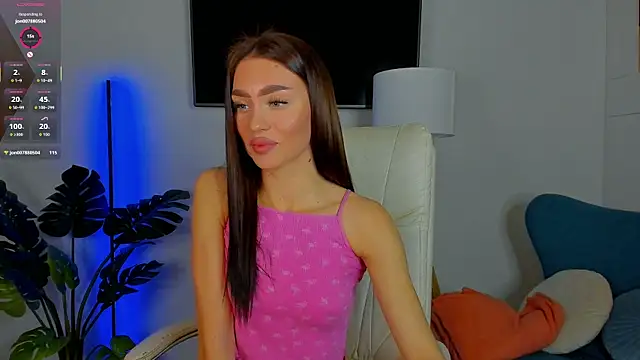 Snapshot of Cherry___Kiss chatting on September 2025 06:24:02 PM Cherry Kiss online show from September 2025 06:24:02 PM