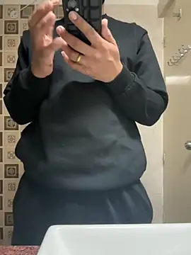 Snapshot of Atngt_69 chatting on November 2025 04:52:01 PM Atngt 69 online show from November 2025 04:52:01 PM