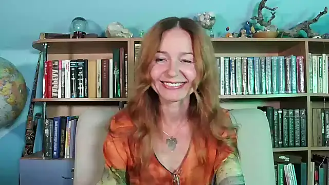 Snapshot of Foxilady357 chatting on September 2025 02:11:02 PM Foxilady357 online show from September 2025 02:11:02 PM