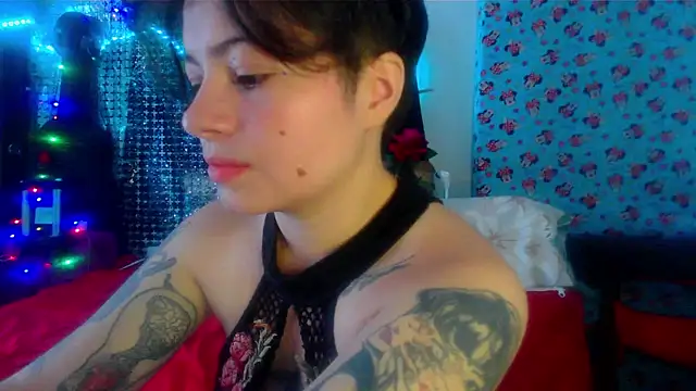 Snapshot of Mitsuha_gate chatting on November 2025 02:49:02 PM Mitsuha gate online show from November 2025 02:49:02 PM