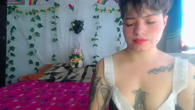 Snapshot of Mitsuha_gate chatting on January 2026 02:41:01 PM Mitsuha gate online show from January 2026 02:41:01 PM