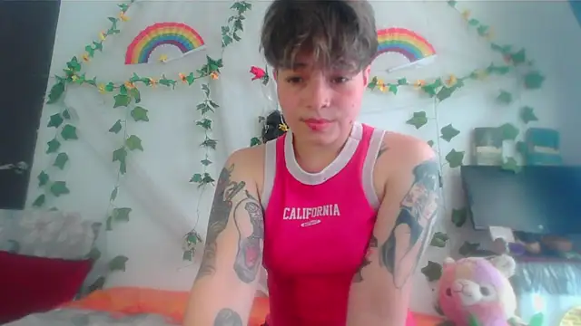 Snapshot of Mitsuha_gate chatting on March 2026 05:12:01 PM Mitsuha gate online show from March 2026 05:12:01 PM