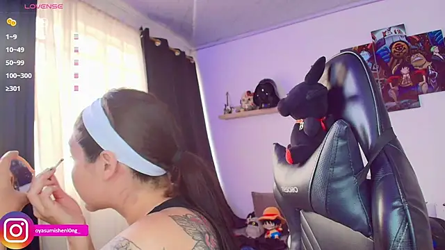 Nicorobinn online show from April 2026 09:01:01 PM