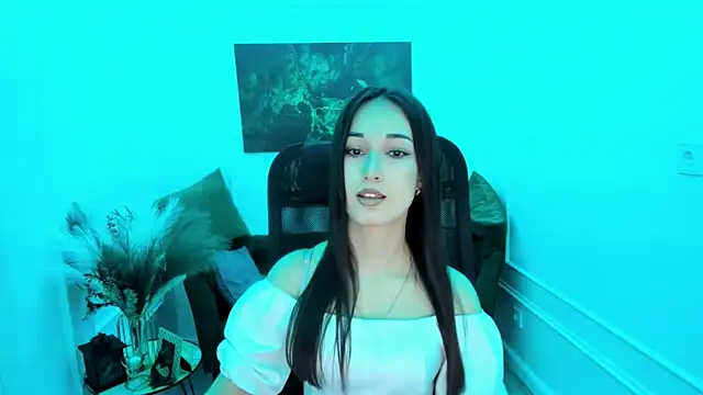 Snapshot of ElviraWesdety chatting on March 2026 04:19:01 AM ElviraWesdety online show from March 2026 04:19:01 AM