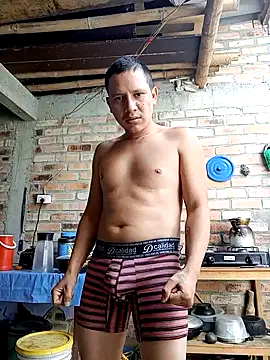 Snapshot of GaaraDiaz chatting on October 2025 03:02:01 PM GaaraDiaz online show from October 2025 03:02:01 PM