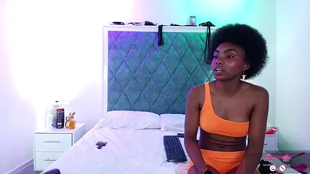 Asha zuri and adam online show from November 2025 12:48:02 PM