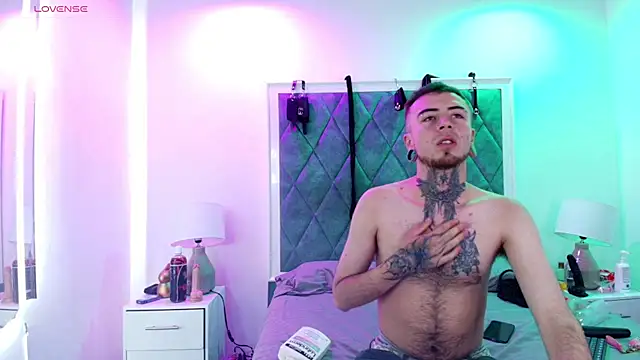 Asha zuri and adam online show from March 2026 12:39:02 PM